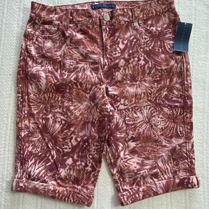 BANDOLINO Women's Size 8 Mandie 5 pocket Denim Bermuda Shorts - French Rose